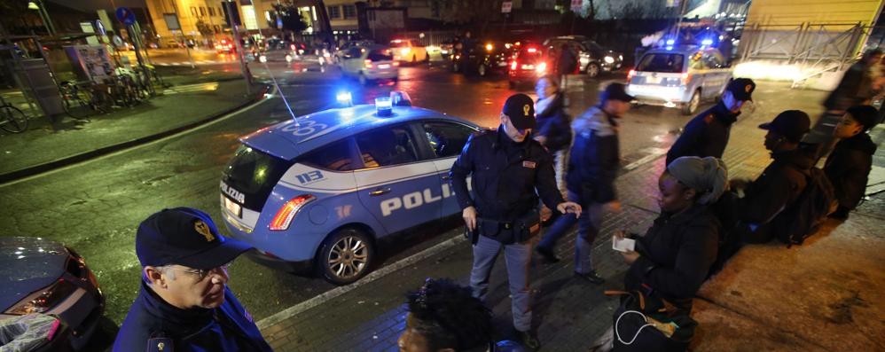 Monza Stazione Fs Controlli polizia di stato