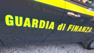 Guardia di finanza Monza nullatenente mezzago