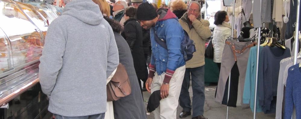 Lissone preoccupata per i questuanti: dietro di loro l’ombra del racket della questua?