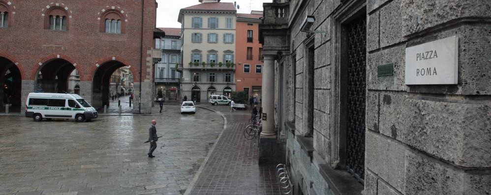 Piazza Roma di Monza, teatro dell’episodio