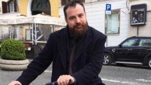 Vimercate, senatore Roberto Rampi in bicicletta per Roma