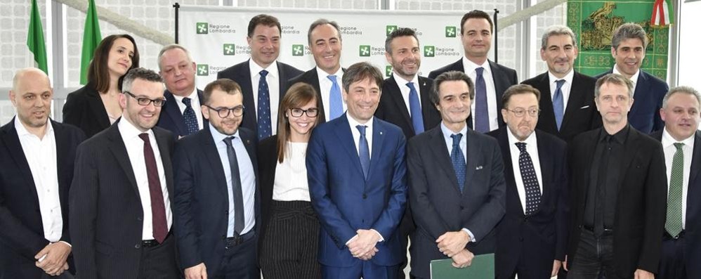 Regione Lombardia: nuova giunta Fontana