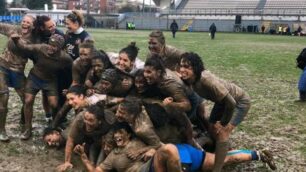 Rugby, 6 Nazioni donne: l’Italia femminile festeggia la vittoria sulla Scozia nel fango di Padova - foto Federazione rugby su Facebook