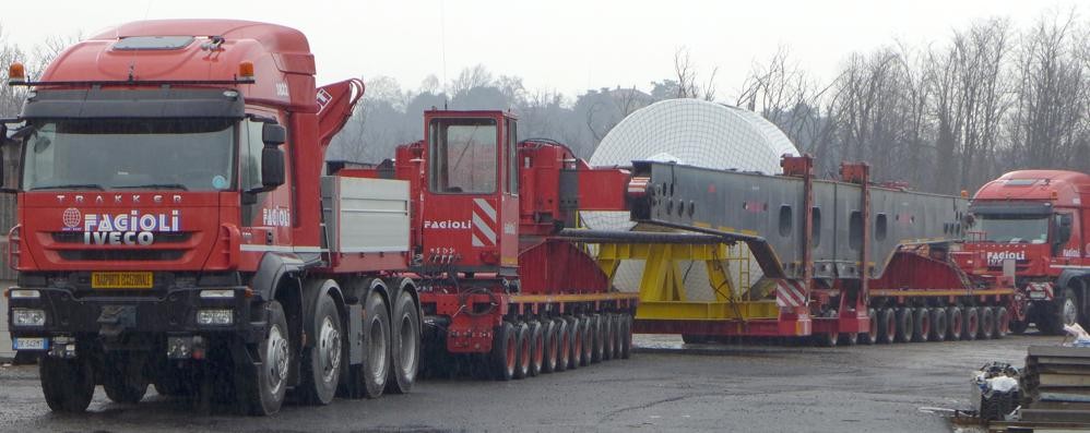 GIUSSANO - LECCO - MEZZI TRASPORTO ECCEZIONALE TURBINA PER CENTRALE ELETTRICA