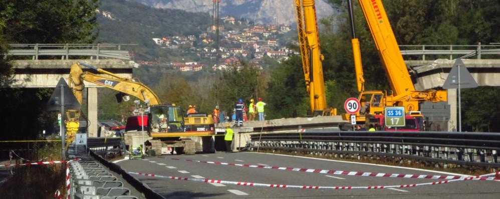 Statale 36: i lavori sulla Valassina dopo il crollo del ponte di Annone Brianza