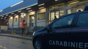 Carabinieri alla stazione di Arcore