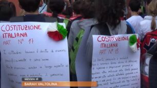 Biassono, un centinaio di ragazzi alla Camminata partigiana: il video