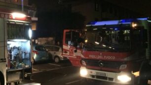 Giussano: i mezzi dei vigili del fuoco in via Cavera