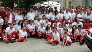Uno scatto recente dei volontari della Croce rossa di Lentate sul Seveso