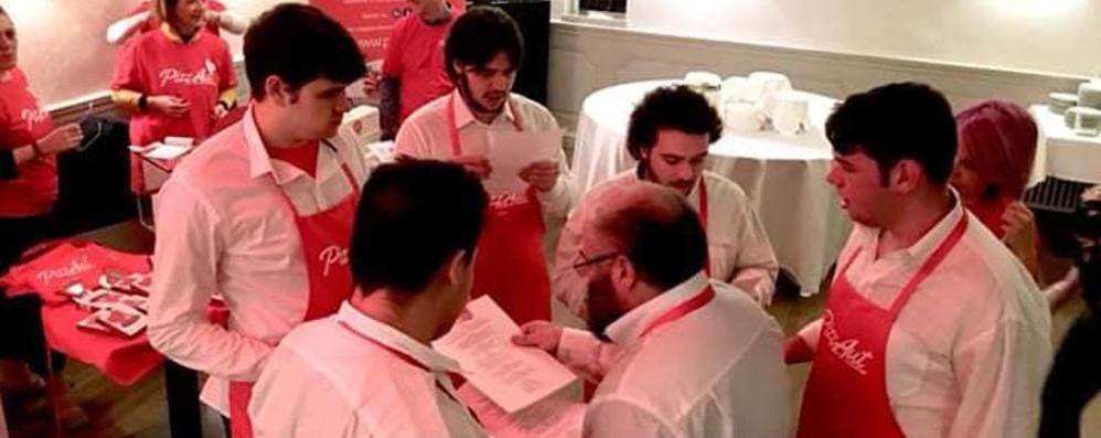 PizzAut serata al Saint George Premier di Monza - foto dalla pagina facebook PizzAut