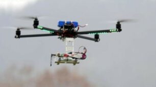 Un drone in volo