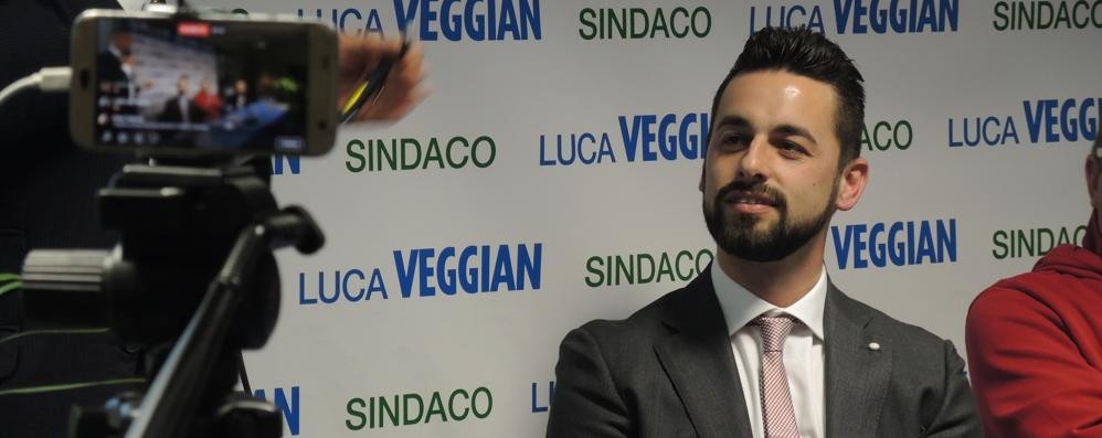 La presentazione di Luca Veggian