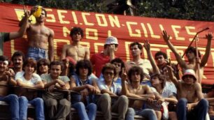 Monza, tifosi di Gilles Villeneuve - foto Ercole Colombo