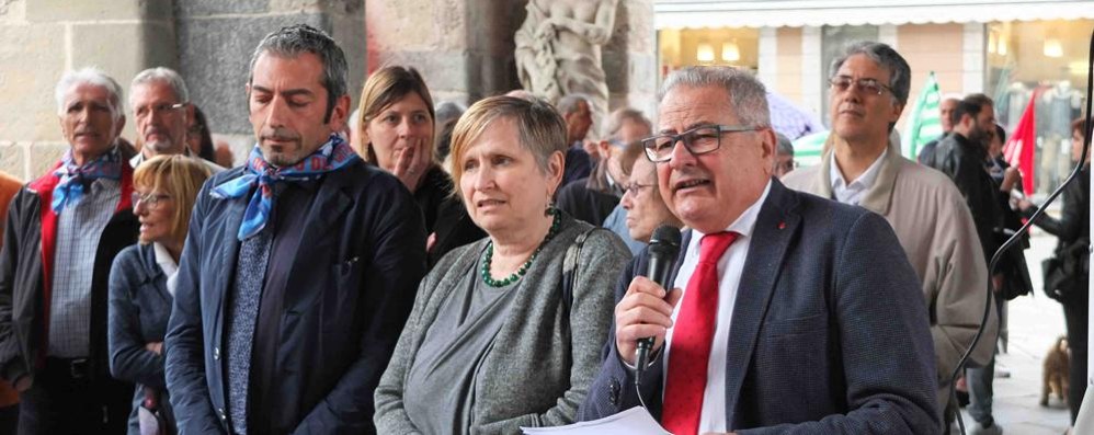 I sindacati in piazza a Monza per il primo maggio