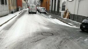 LISSONE: neve disagi sulle strade