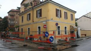 Monza Via Matteo da Campione angolo via Volta