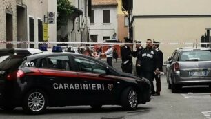 I carabinieri sulla scena della tragedia