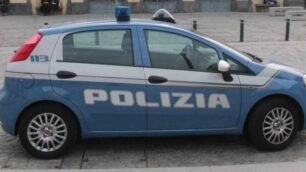 Un’auto della polizia