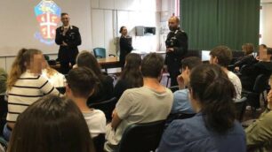 Vimercate, carabinieri a scuola istituto Vanoni