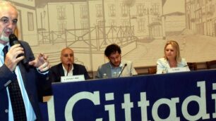 LAZZATE FACCIA A FACCIA CANDIDATI SINDACO: il direttore Claudio Colombo e i candidati col giornalista Diego Marturano