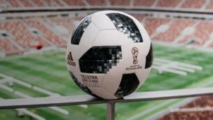 Calcio pallone Adidas Fifa World Cup 2018