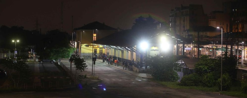 Monza Stazione Fs piazza Castello: uno dei luoghi dove la ragazza si riforniva di droga