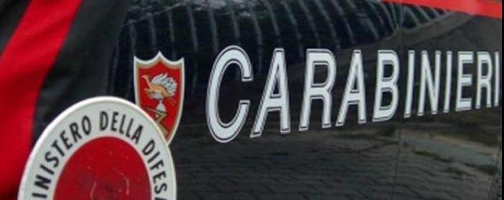 Un'auto dei carabinieri