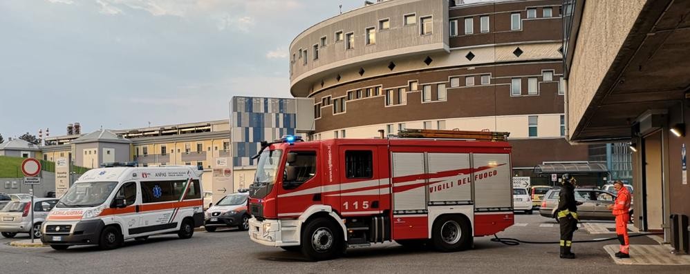 Monza ospedale pronto soccorso chiuso per allarme