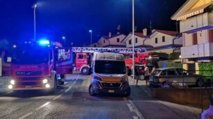 Vigili del fuoco e ambulanze schierati a Montesiro