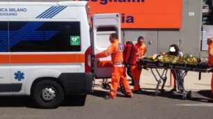 I soccorsi al bambino ferito