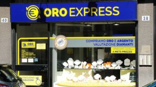 RAPINA COMPRA ORO Via MATTEOTTI