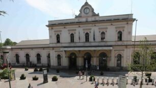 Monza Polizia locale stazione Fs