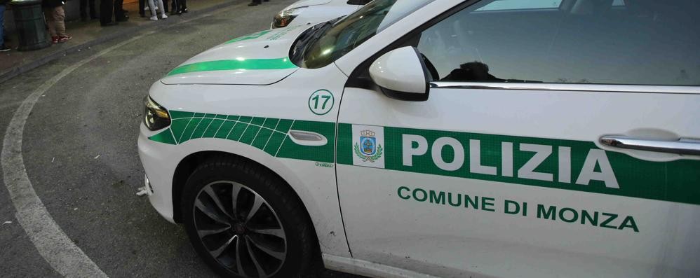 Polizia locale in azione a Monza