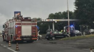 Solaro incidente mortale: i soccorsi al motociclista