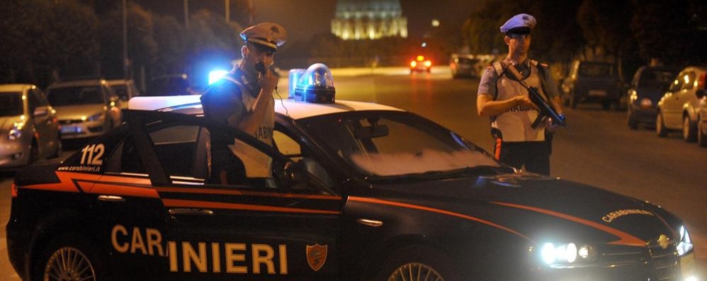 Sull’accaduto indagano i carabinieri di Monza