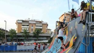 Villasanta Power run 2017: l’ostacolo in piazza del Comune