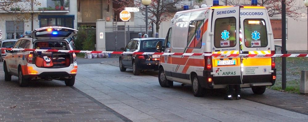 Sul posto ambulanza e pattuglia della polizia locale di Lissone