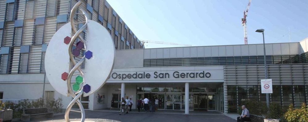 Monza Ingresso ospedale san Gerardo