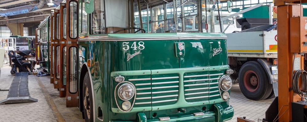 Il Fiat 2472/CGE carrozzeria Viberti del 1958  rimesso a nuovo da Atm