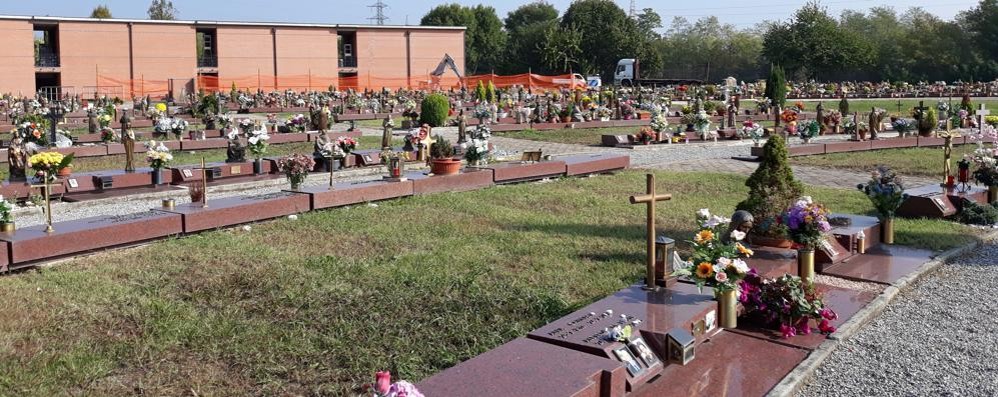 Il cimitero nuovo di Desio