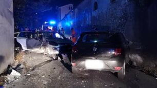 Besana Brianza incidente via Kennedy sabato sera