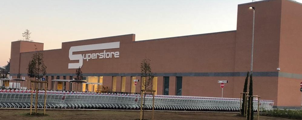 Vimercate apertura nuovo superstore Esselunga