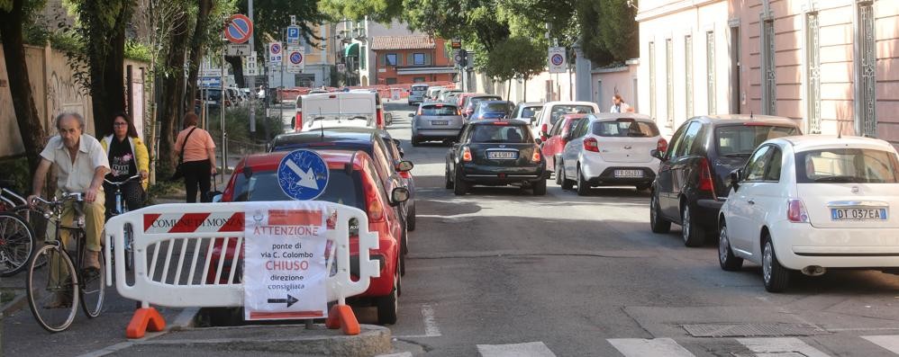 Monza Chiusura ponte via Colombo