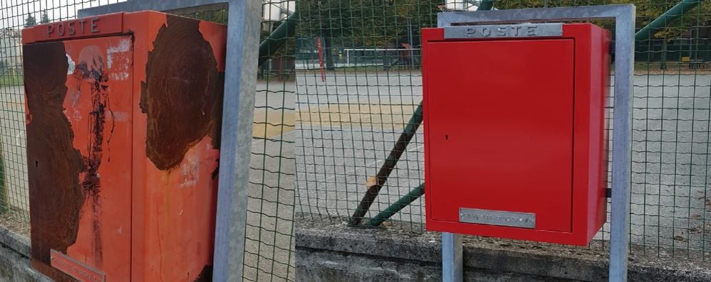 Monza cassetta lettere chiesa San Giuseppe prima e dopo