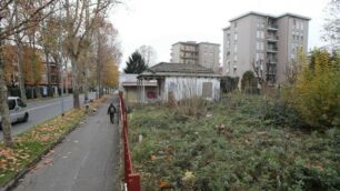 Monza viale Ugo Foscolo