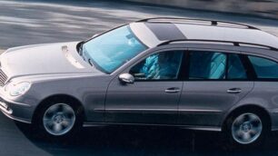 Una Mercedes Classe E