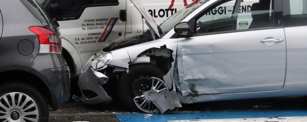 Cesano Maderno incidente via Don Viganò
