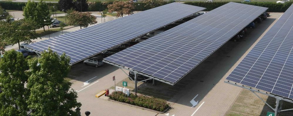 Pannelli fotovoltaici per la sostenibilità energetica di un’azienda