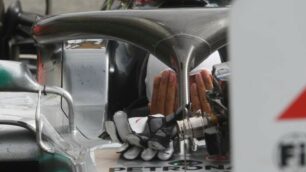 Lewis Hamilton in pole in Brasile