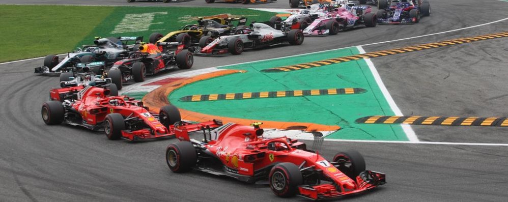 Monza Gran premio 2018 Passaggio alla prima variante subito dopo la partenza